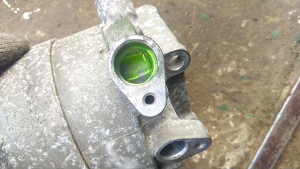 Компрессор кондиционера Nissan Teana 2