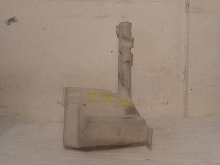 Бачок омывателя Jeep Grand Cherokee 1999-2004