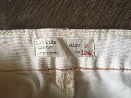Джинсы Zara