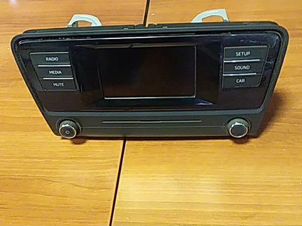 Магнитол шкода октавия а7 2016г