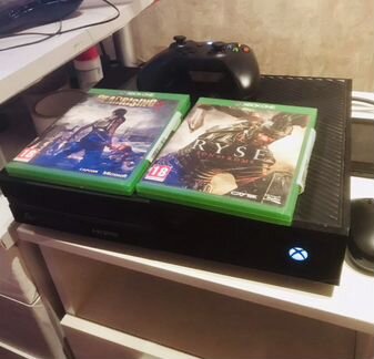 Xbox One 500gb + игры