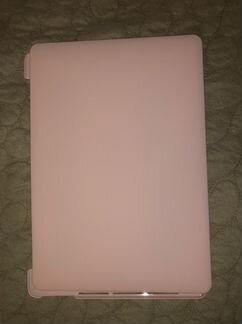 Защитный чехол на MacBook Pro 13