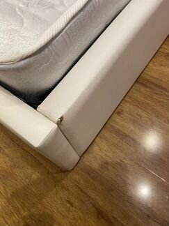 Кровать двухспальная