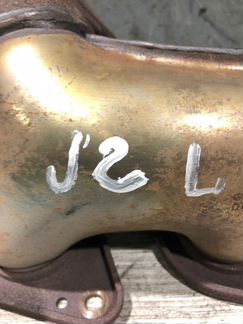 Коллектор выпускной левый Mercedes-Benz E-Class