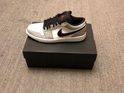Air Jordan 1 Low smoke grey