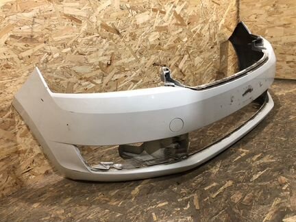 Бампер передний Skoda Rapid