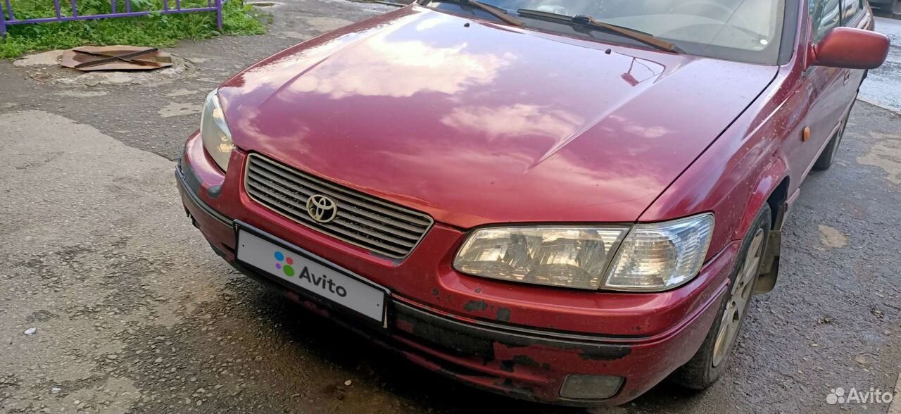 Toyota Camry, 1999