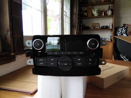 Штатная магнитола для duster