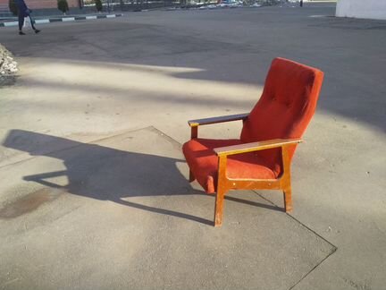 Винтажное кресло