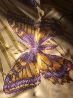 Новый шелковый шарфик с бабочками