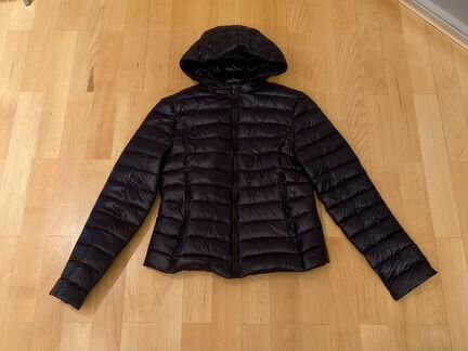 Куртка легкая пуховая