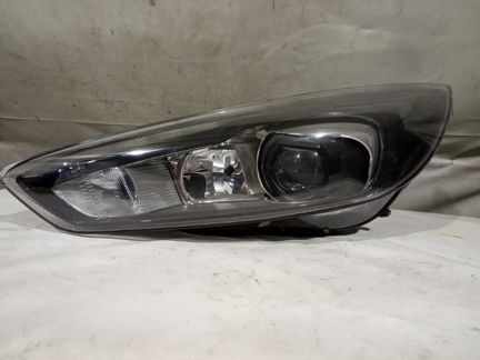 Фара левая Ford Focus ST