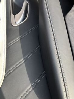 Mercedes c63 AMG обшивки дверей