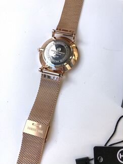Часы женские с браслетом