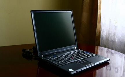 Lenovo с мощным intel i7 память 4/500гб, экран 14