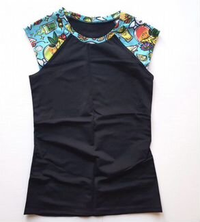 Футболка Yummy cocktails Designed for fitness