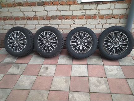 Резина зимняя Nordman -4, R-16 215/60