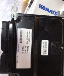 Блок управления гидравликой komatsu 7835-46-1007