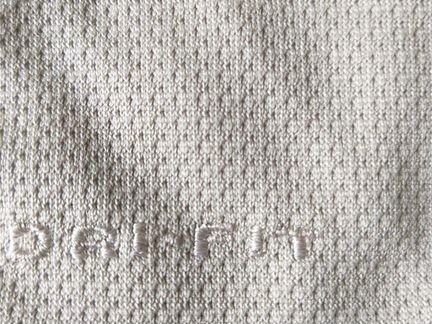 Футболка женсквя