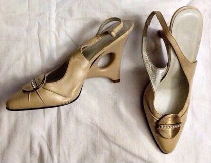 Босоножки женские