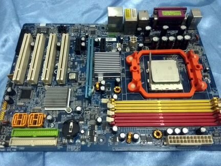 Рабочая материнская плата gigabyte GA-M55plus-S3G