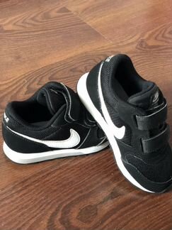 Кроссовки Nike, 25р