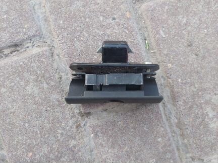 Замок бардачка бмв е34