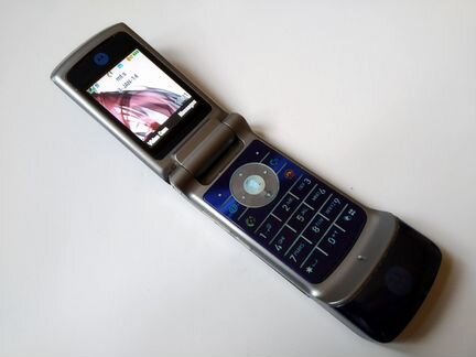 Новая (без аккумулятора) Motorola KRZr-K1 оригинал