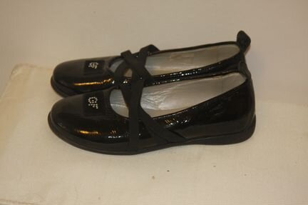 Эффектные лаковые туфли GF Ferre Kids родные
