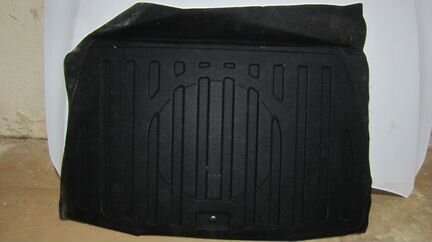 Пол багажника Kia ceed 2010