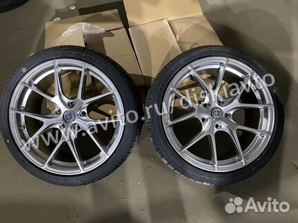 Колёса в сборе HRE HS R18 8J на VW