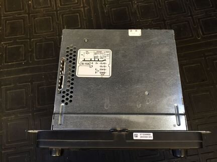 Продам штатную магнитолу Шкода Рапид