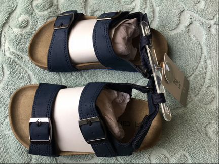 Сандали Carters новые 28-30